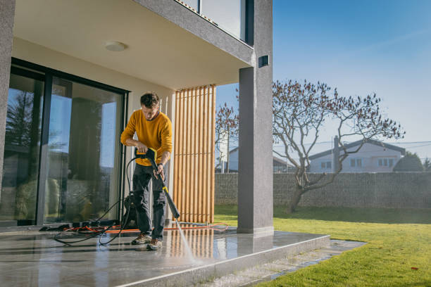 Post-Construction Pressure Washing in Toro Canyon, CA